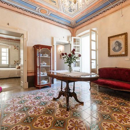 Palazzo Cherchi 多尔加利 外观 照片