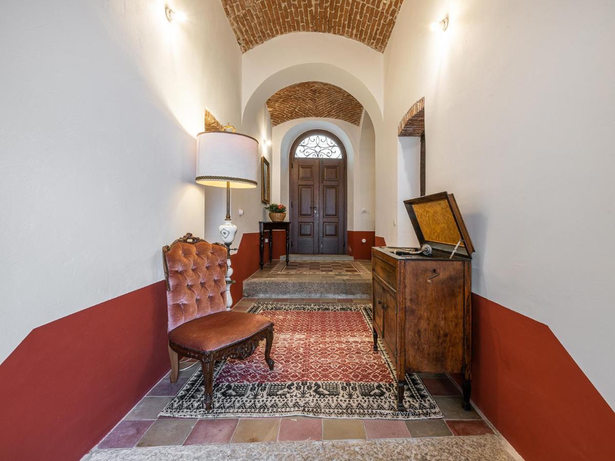 Palazzo Cherchi 多尔加利 外观 照片