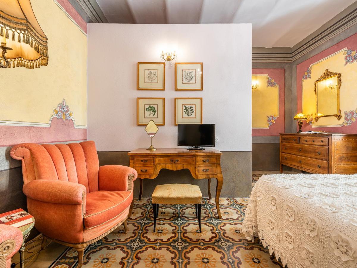 Palazzo Cherchi 多尔加利 外观 照片