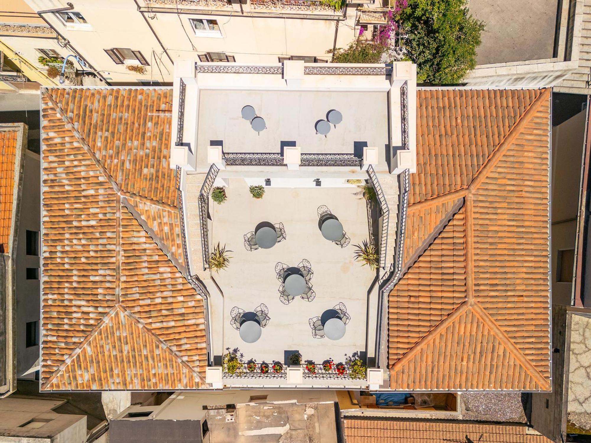 Palazzo Cherchi 多尔加利 外观 照片