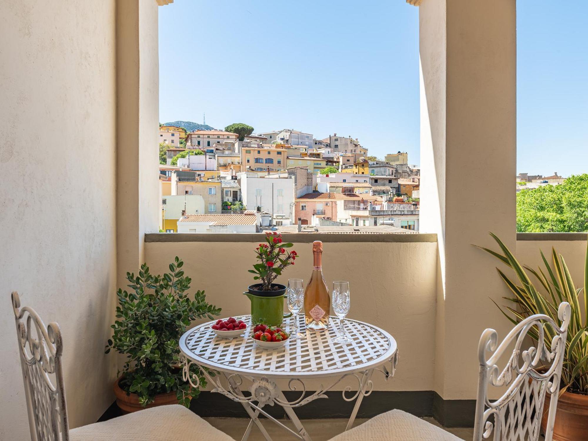Palazzo Cherchi 多尔加利 外观 照片