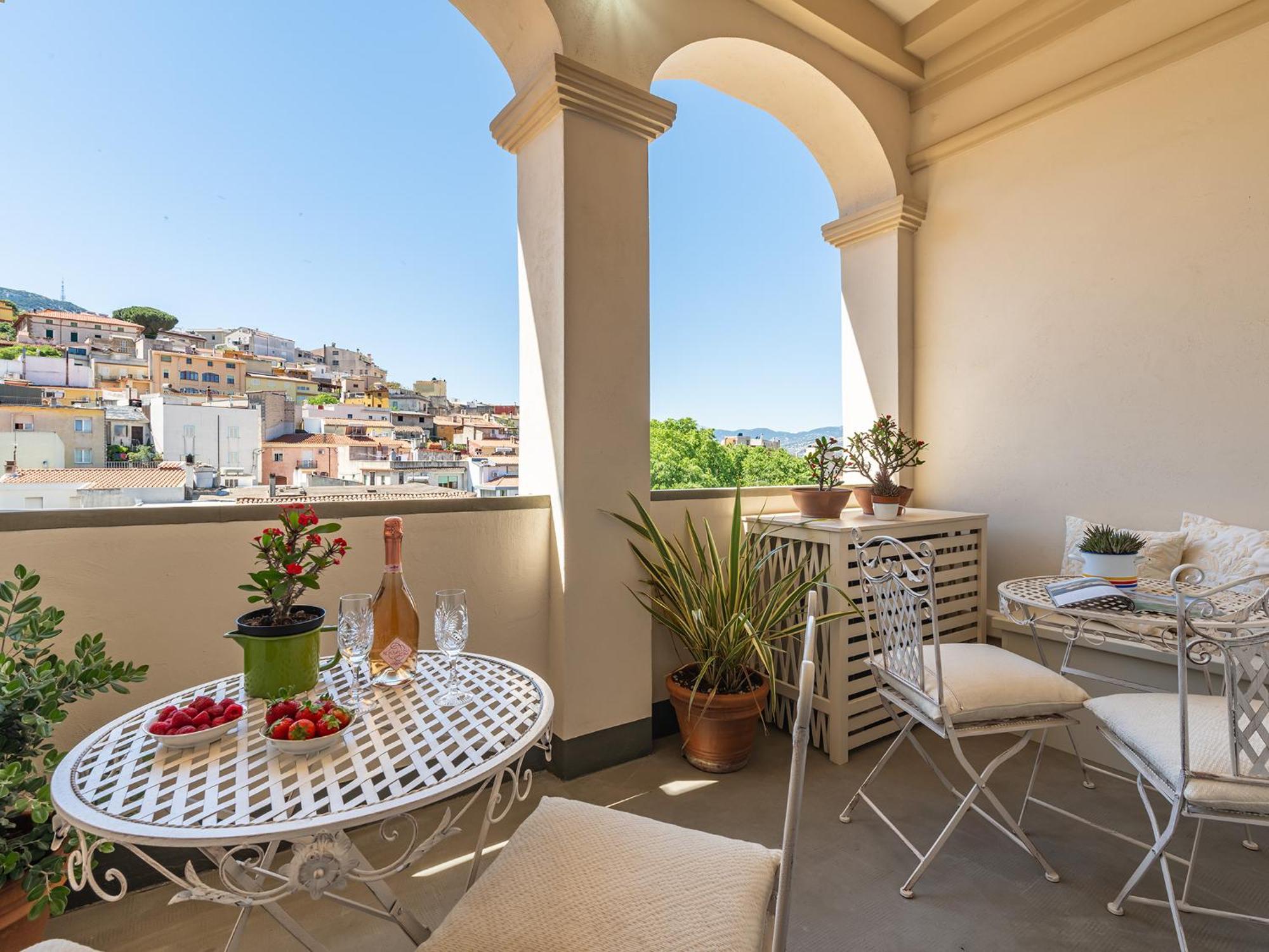 Palazzo Cherchi 多尔加利 外观 照片
